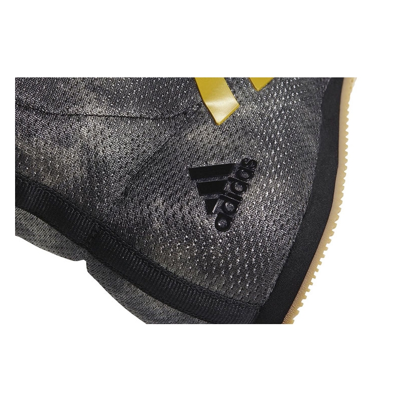 adidas box hog plus
